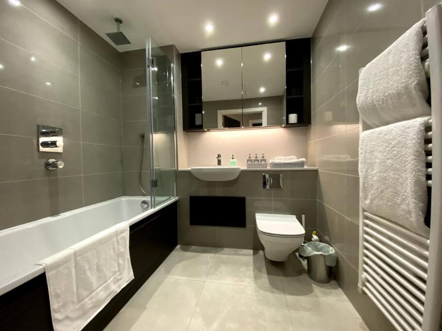 Club White London Bridge One Bedroom Apartment Extérieur photo